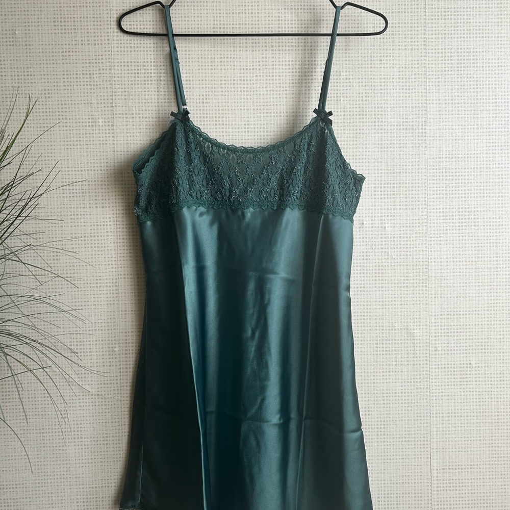 Vintage La Senza made in Canada Elegant Teal Lace Trim Chemise